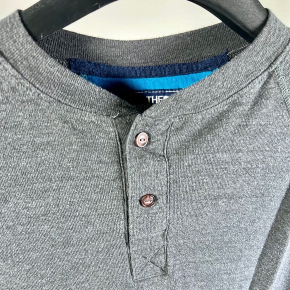 The North Face - Thermal Long-Sleeve - Picture 2 of 6